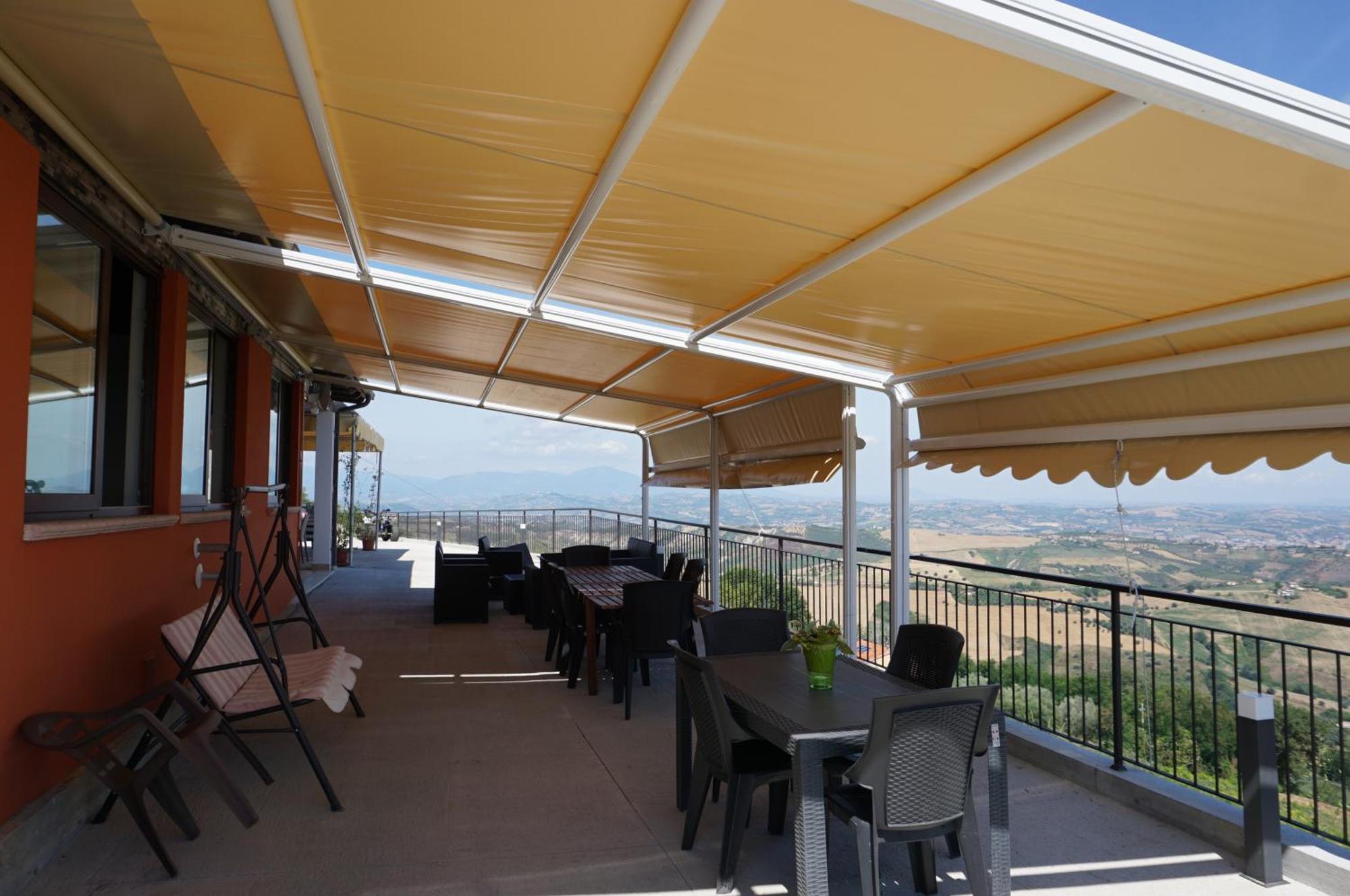 Bed and Breakfast La Terrazza Motta à Atri Extérieur photo