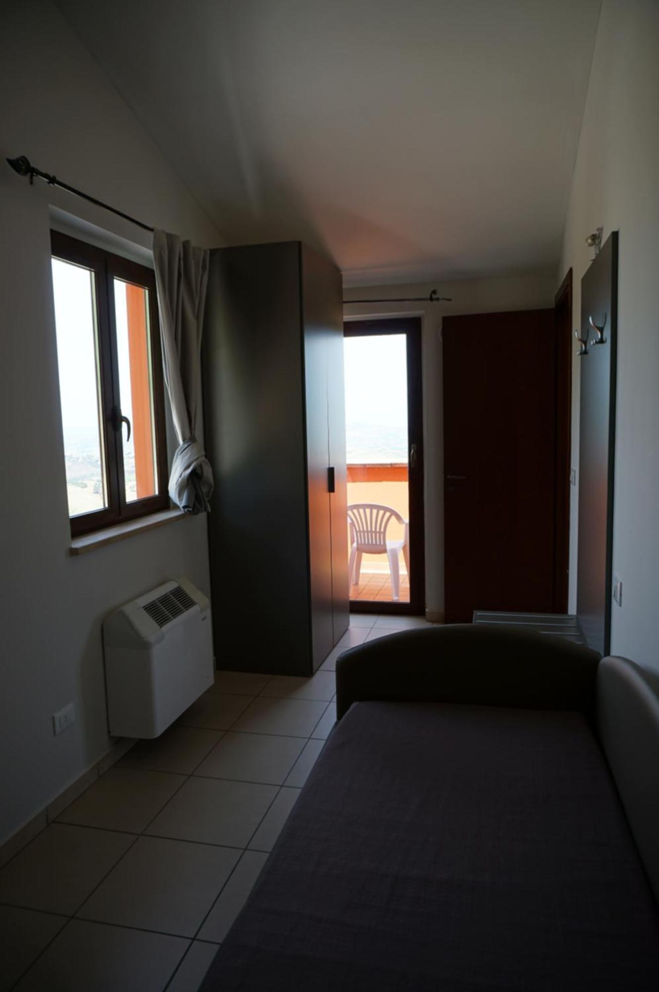 Bed and Breakfast La Terrazza Motta à Atri Extérieur photo